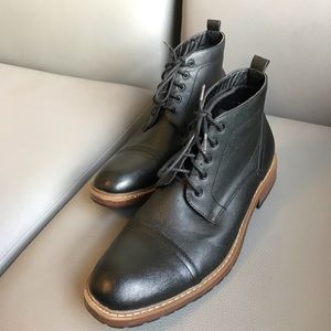 Perry Ellis Leather Boots